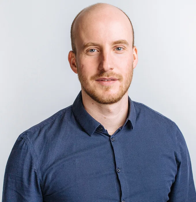 Bild 1:	Helge Laubach, Account Manager Plant Solutions bei Rösberg: „Abhängig vom jeweiligen Anwendungsfall lässt sich mit dem Einsatz der Software die Zeit für Loop-Checks um bis zur Hälfte reduzieren.“ (Urheber: Rösberg) 